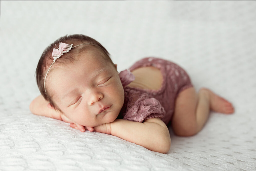 When to schedule newborn photos timeline – Central PA newborn photographer tips